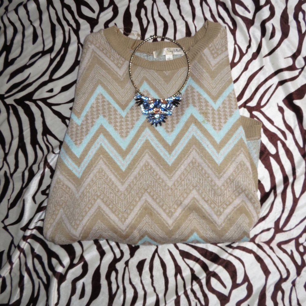 Abstract sweater - Picture 2 of 6